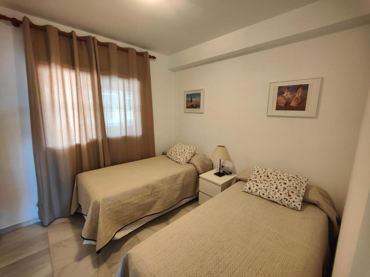 Apartamento Cerca De La Playa Con Piscina Fuengirola Exteriör bild